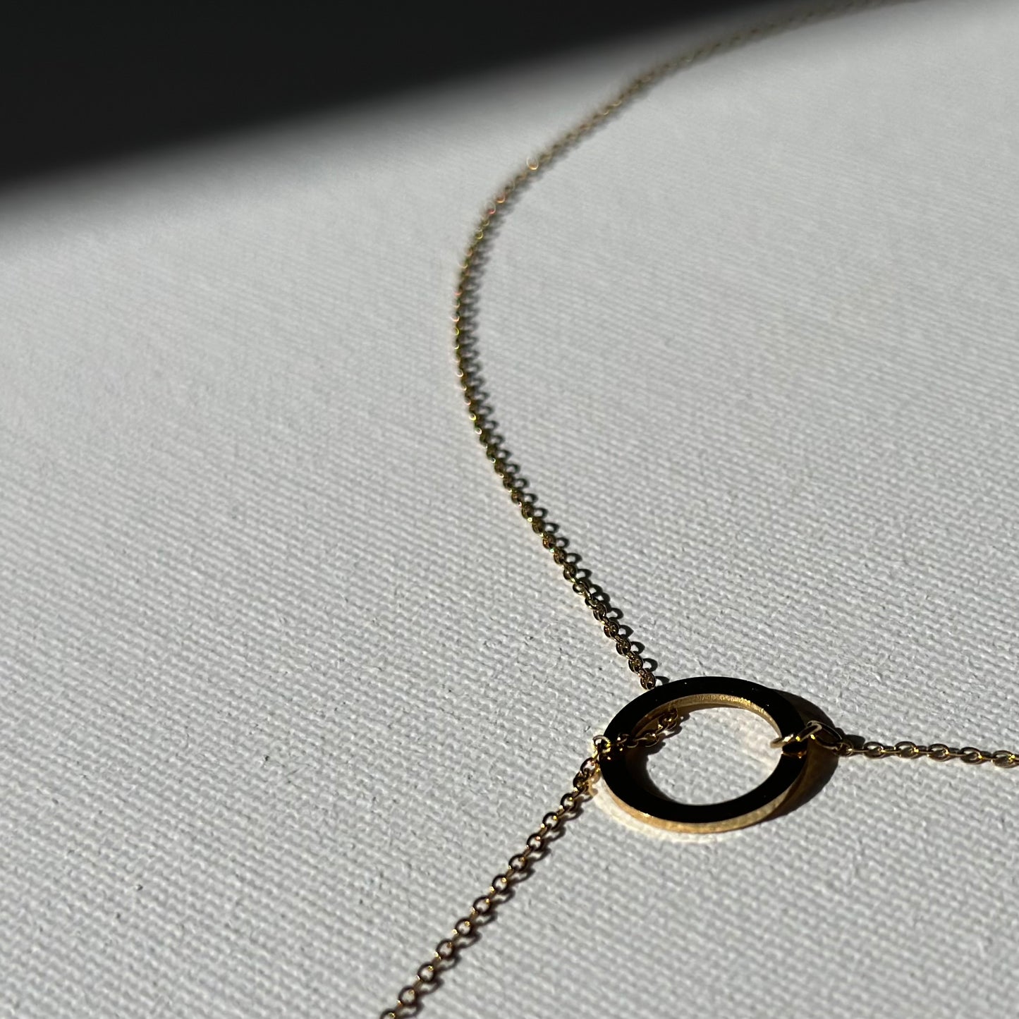 GEOMETRIC NECKLACE