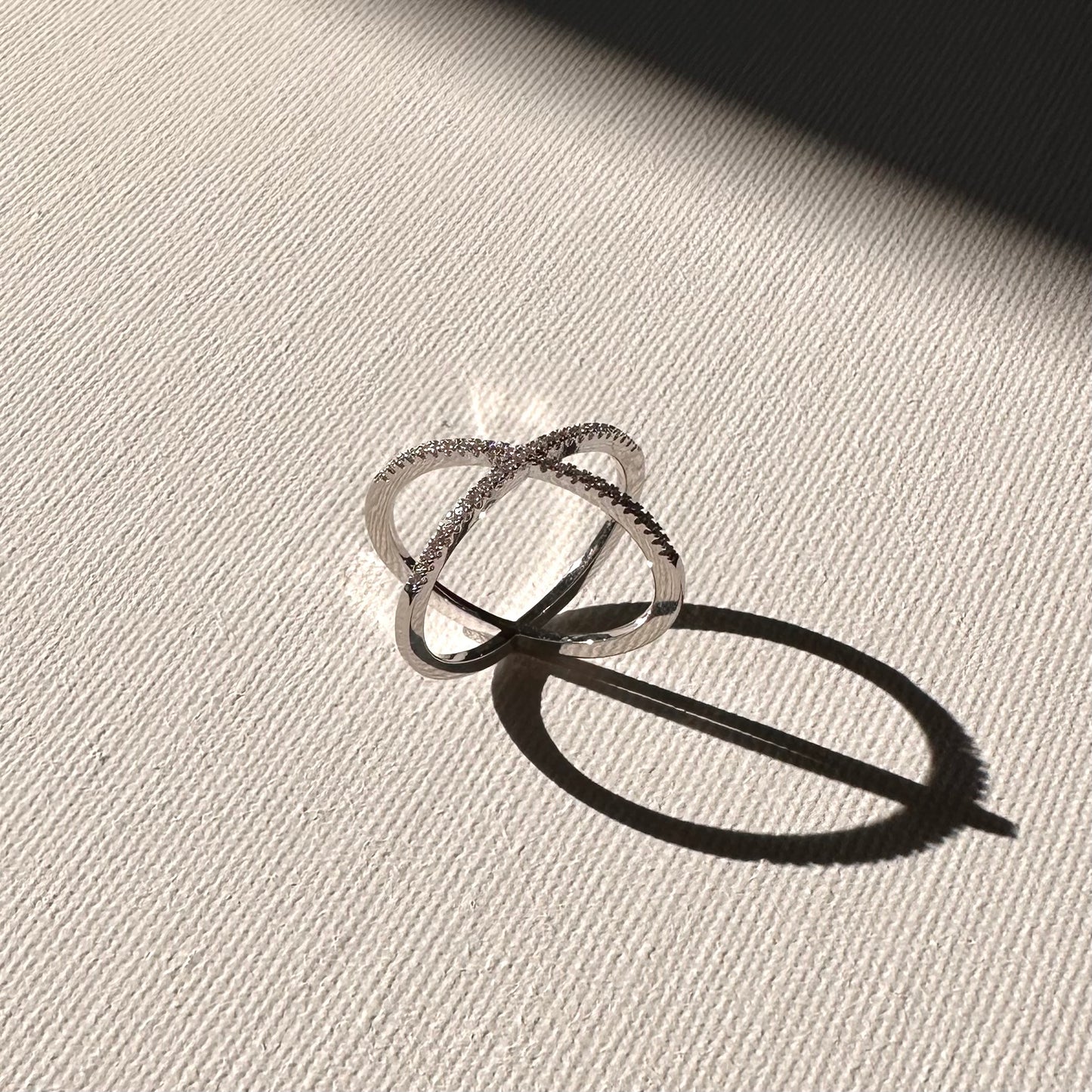 CROSS RING